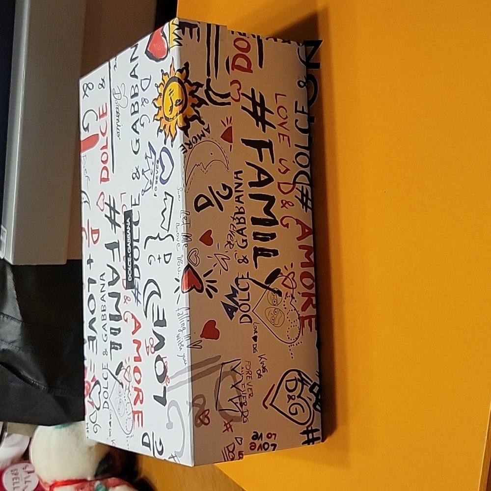 Empty Dolce & Gabbana Box